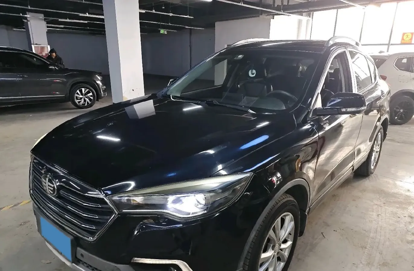 2018 Bestune X80 1.8T 186HP L4 6AT,autocango,china used car exporter,china ev exporter,chinese used car exporter,chinese used ev exporter