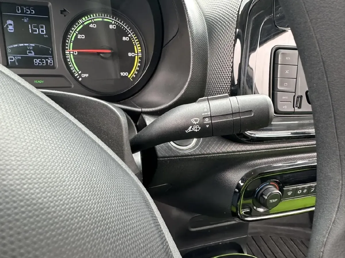 2020 Roewe Clever BEV 27KWH,autocango,china used car exporter,china ev exporter,chinese used car exporter,chinese used ev exporter