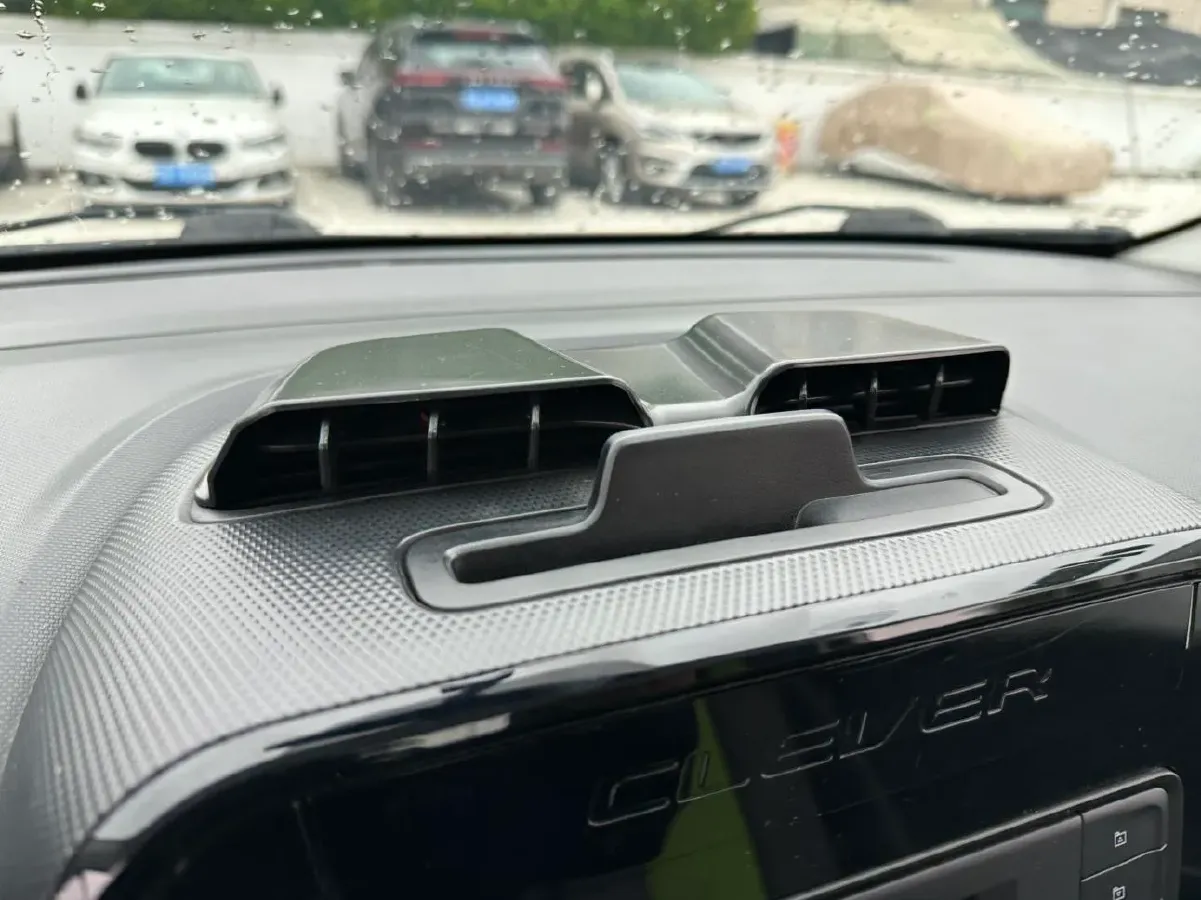 2020 Roewe Clever BEV 27KWH,autocango,china used car exporter,china ev exporter,chinese used car exporter,chinese used ev exporter