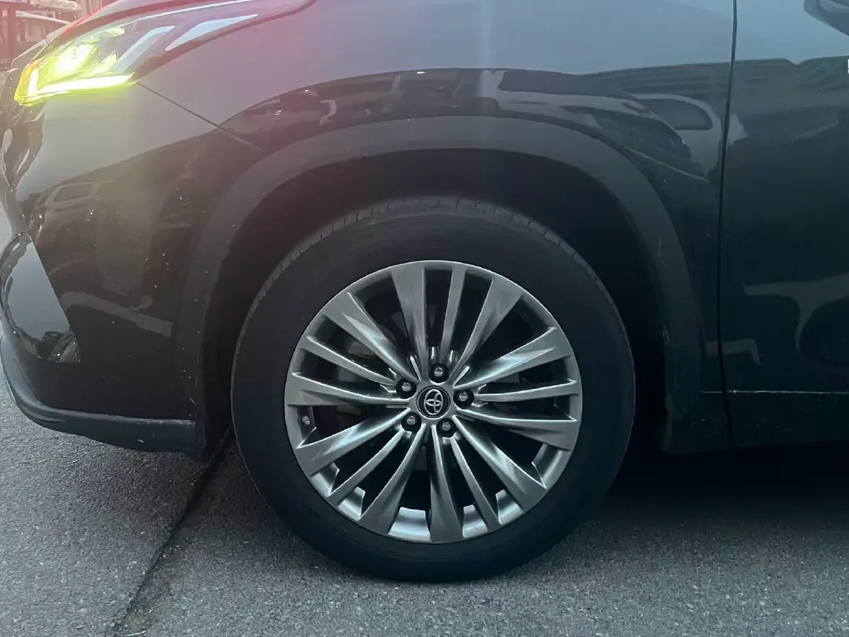 2022 Toyota Highlander 2.5L 192HP L4 E-CVT Hybrid,autocango,china used car exporter,china ev exporter,chinese used car exporter,chinese used ev exporter