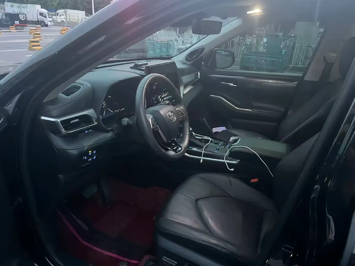 2022 Toyota Highlander 2.5L 192HP L4 E-CVT Hybrid,autocango,china used car exporter,china ev exporter,chinese used car exporter,chinese used ev exporter