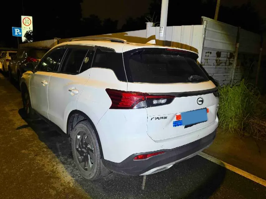 2021 GAC Trumpchi GS4 1.5T 169HP L4 7DCT,autocango,china used car exporter,china ev exporter,chinese used car exporter,chinese used ev exporter