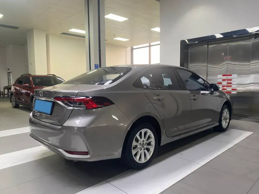 2021 Toyota Corolla 1.2T 116HP L4 CVT,autocango,china used car exporter,china ev exporter,chinese used car exporter,chinese used ev exporter