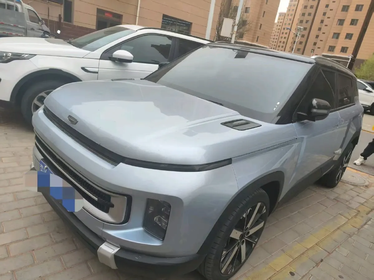 2023 Geely ICON 1.5T 181HP L4 7DCT,autocango,china used car exporter,china ev exporter,chinese used car exporter,chinese used ev exporter