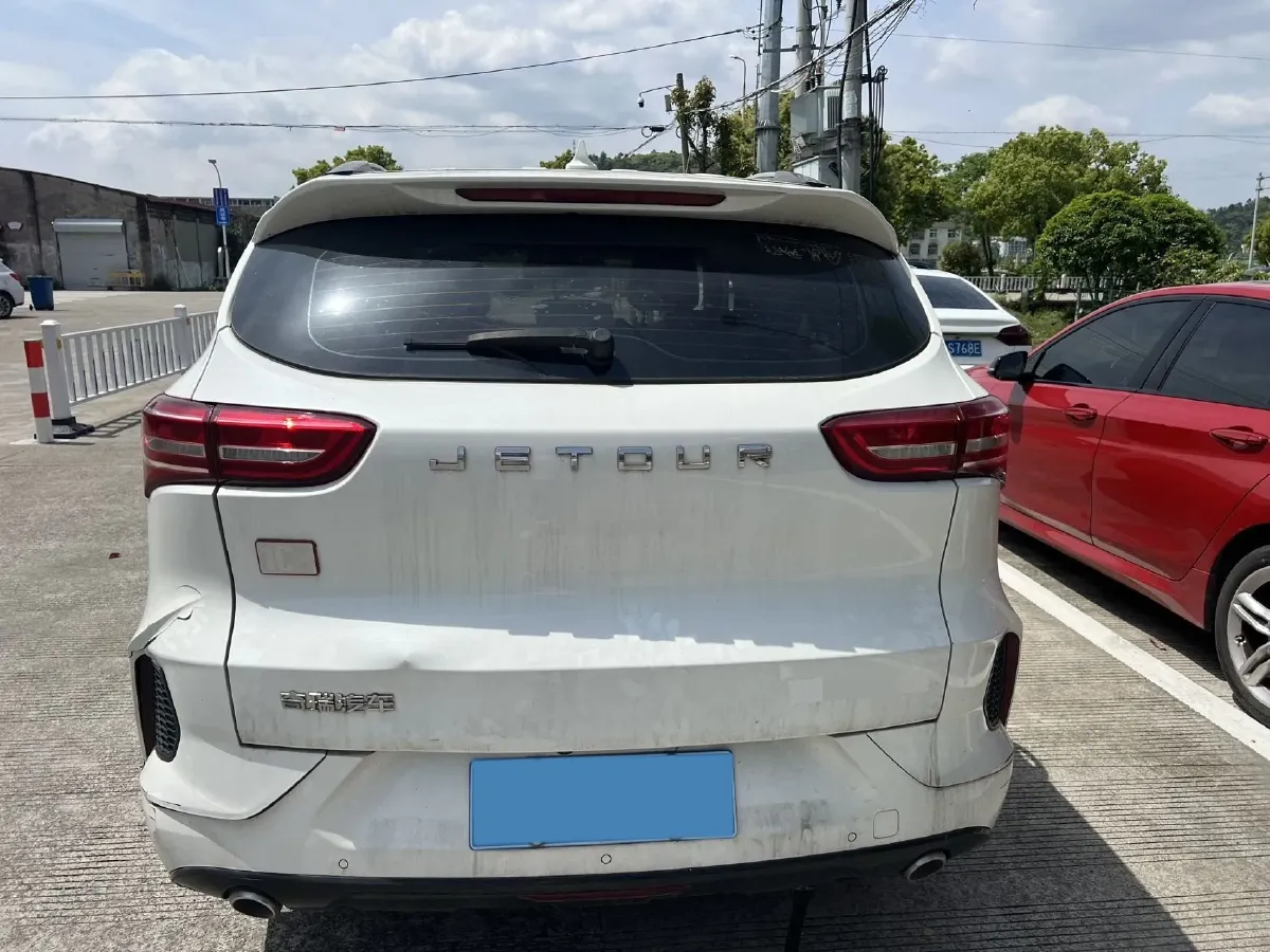 2020 Jetour X70 1.5T 156HP L4 6MT,autocango,china used car exporter,china ev exporter,chinese used car exporter,chinese used ev exporter