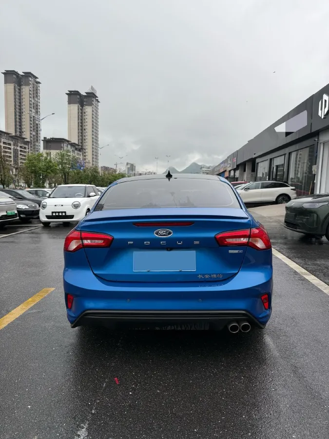 2020 Ford Focus 1.5T 174HP L3 8AT,autocango,china used car exporter,china ev exporter,chinese used car exporter,chinese used ev exporter