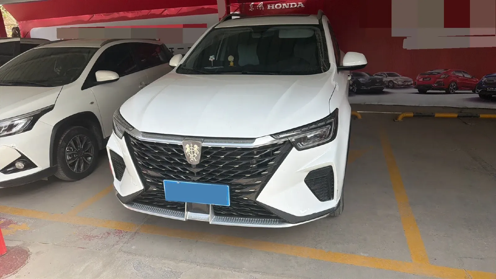 2025 Roewe RX5 1.5T 181HP L4 7DCT,autocango,china used car exporter,china ev exporter,chinese used car exporter,chinese used ev exporter
