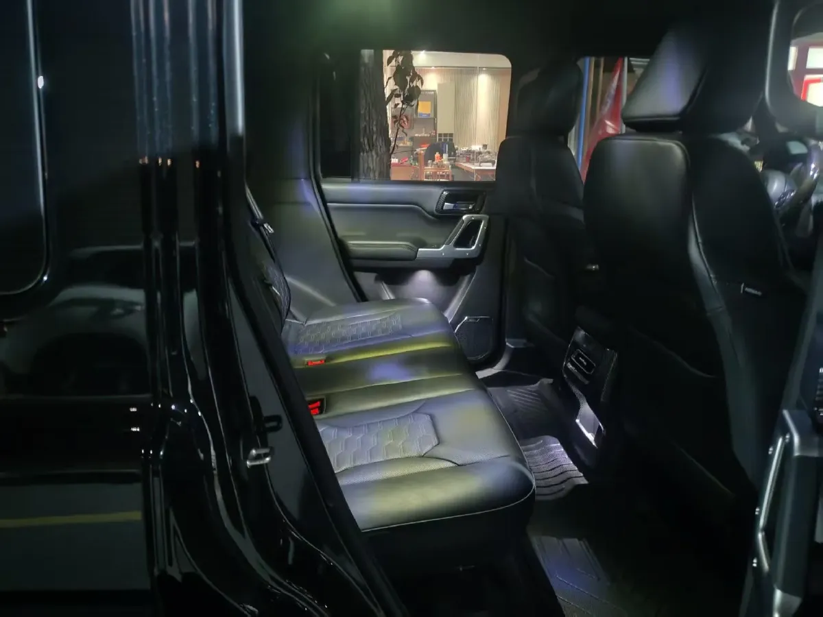 2024 212 212 T01 2.0T 252HP L4 8AT,autocango,china used car exporter,china ev exporter,chinese used car exporter,chinese used ev exporter