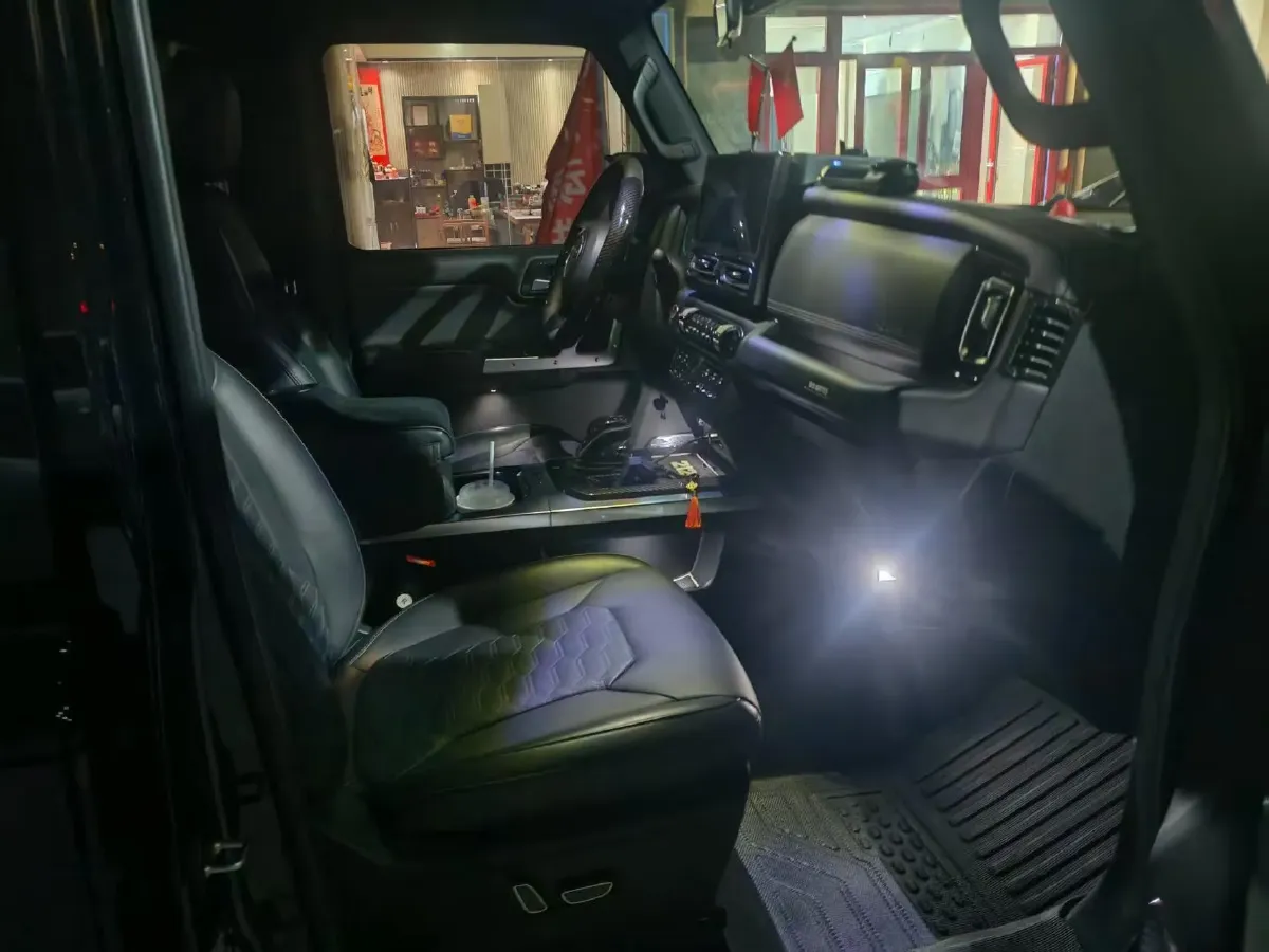 2024 212 212 T01 2.0T 252HP L4 8AT,autocango,china used car exporter,china ev exporter,chinese used car exporter,chinese used ev exporter