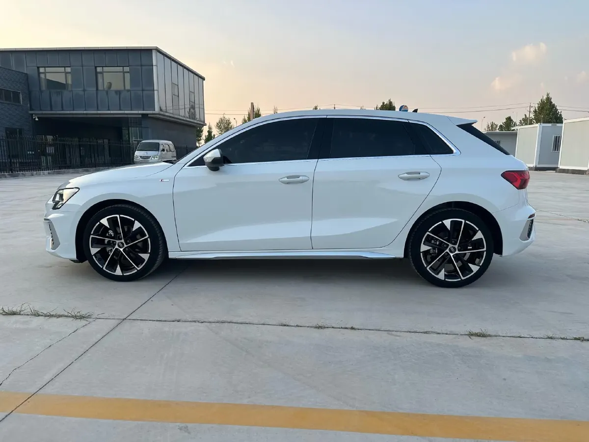 2022 Audi A3 1.4T 150HP L4 7DCT,autocango,china used car exporter,china ev exporter,chinese used car exporter,chinese used ev exporter