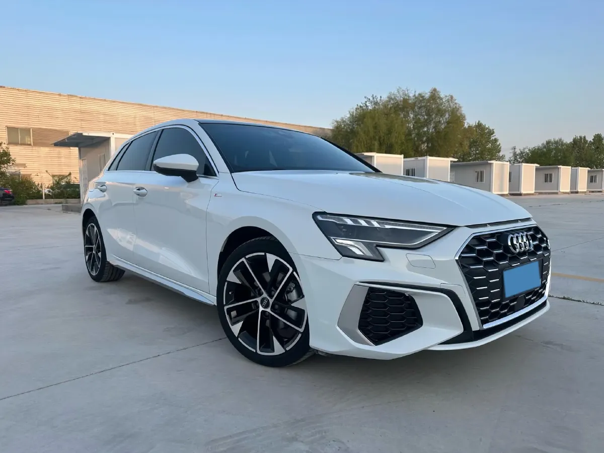 2022 Audi A3 1.4T 150HP L4 7DCT,autocango,china used car exporter,china ev exporter,chinese used car exporter,chinese used ev exporter