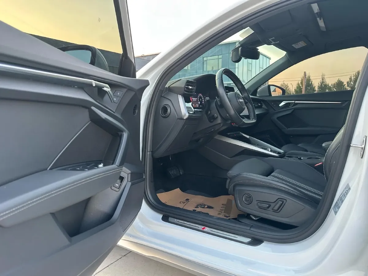 2022 Audi A3 1.4T 150HP L4 7DCT,autocango,china used car exporter,china ev exporter,chinese used car exporter,chinese used ev exporter