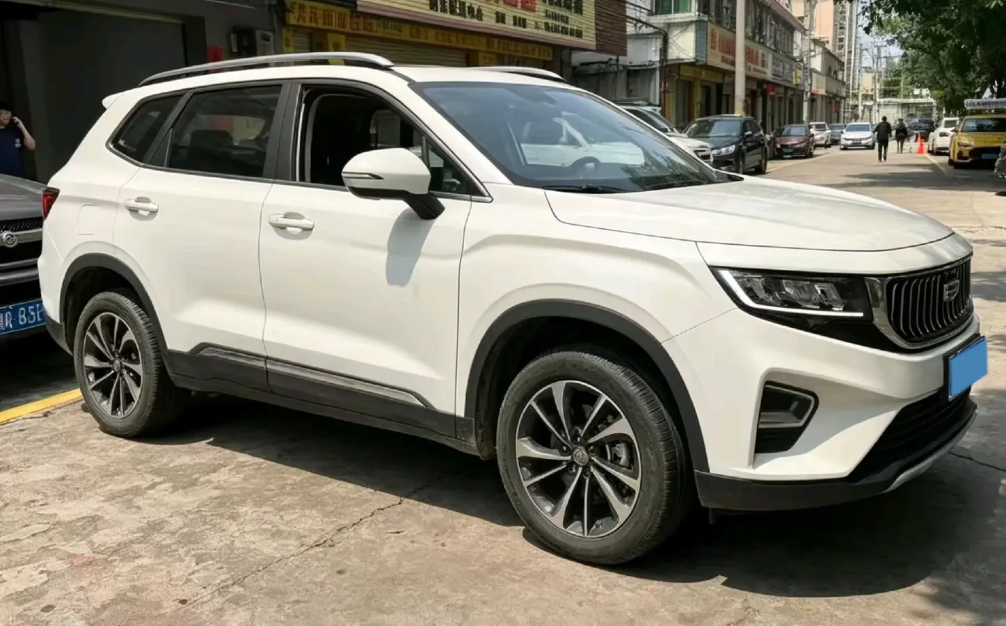 2022 Geely Okavango 1.8T 184HP L4 7DCT,autocango,china used car exporter,china ev exporter,chinese used car exporter,chinese used ev exporter