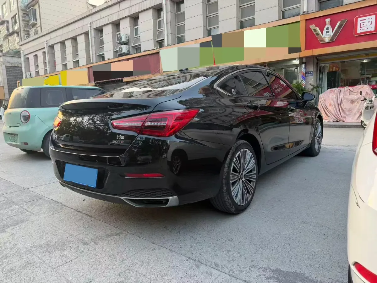 2022 HongQi H5 1.5T 169HP L4 7DCT,autocango,china used car exporter,china ev exporter,chinese used car exporter,chinese used ev exporter