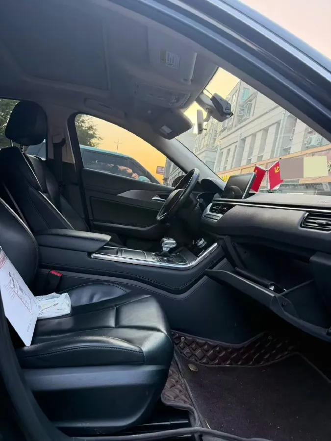 2022 HongQi H5 1.5T 169HP L4 7DCT,autocango,china used car exporter,china ev exporter,chinese used car exporter,chinese used ev exporter