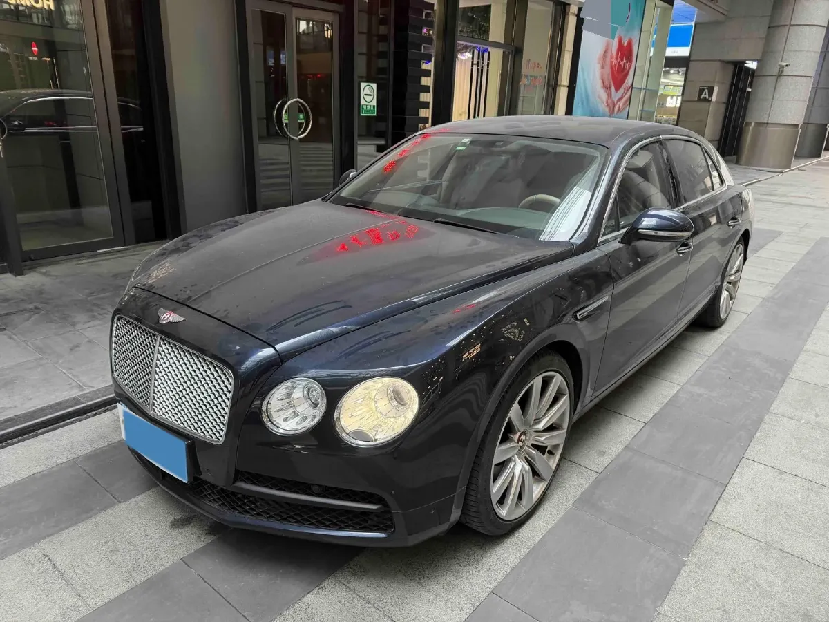 2017 Bentley Flying Spur 4.0T 528HP V8 8AT,autocango,china used car exporter,china ev exporter,chinese used car exporter,chinese used ev exporter