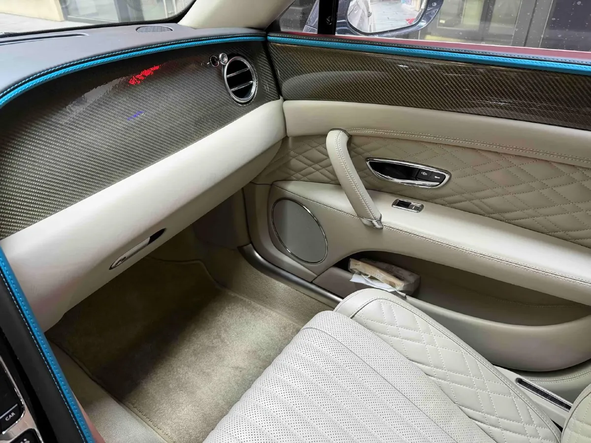 2017 Bentley Flying Spur 4.0T 528HP V8 8AT,autocango,china used car exporter,china ev exporter,chinese used car exporter,chinese used ev exporter