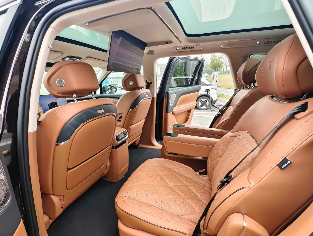 2026 Voyah 9L 1.5T 150HP L4 PHEV,autocango,china used car exporter,china ev exporter,chinese used car exporter,chinese used ev exporter