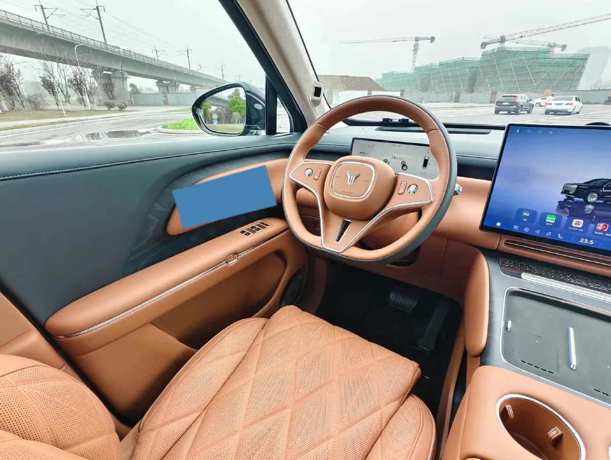 2026 Voyah 9L 1.5T 150HP L4 PHEV,autocango,china used car exporter,china ev exporter,chinese used car exporter,chinese used ev exporter