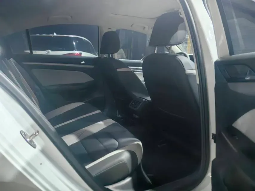 2023 Volkswagen Bora 1.5T 160HP L4 7DCT,autocango,china used car exporter,china ev exporter,chinese used car exporter,chinese used ev exporter