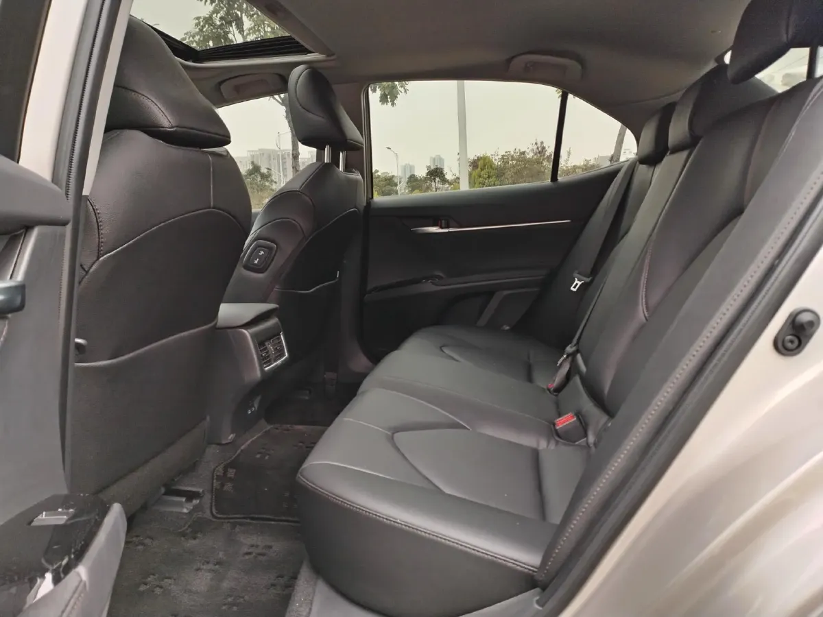 2023 Toyota Camry 2.0L 177HP L4 CVT,autocango,china used car exporter,china ev exporter,chinese used car exporter,chinese used ev exporter