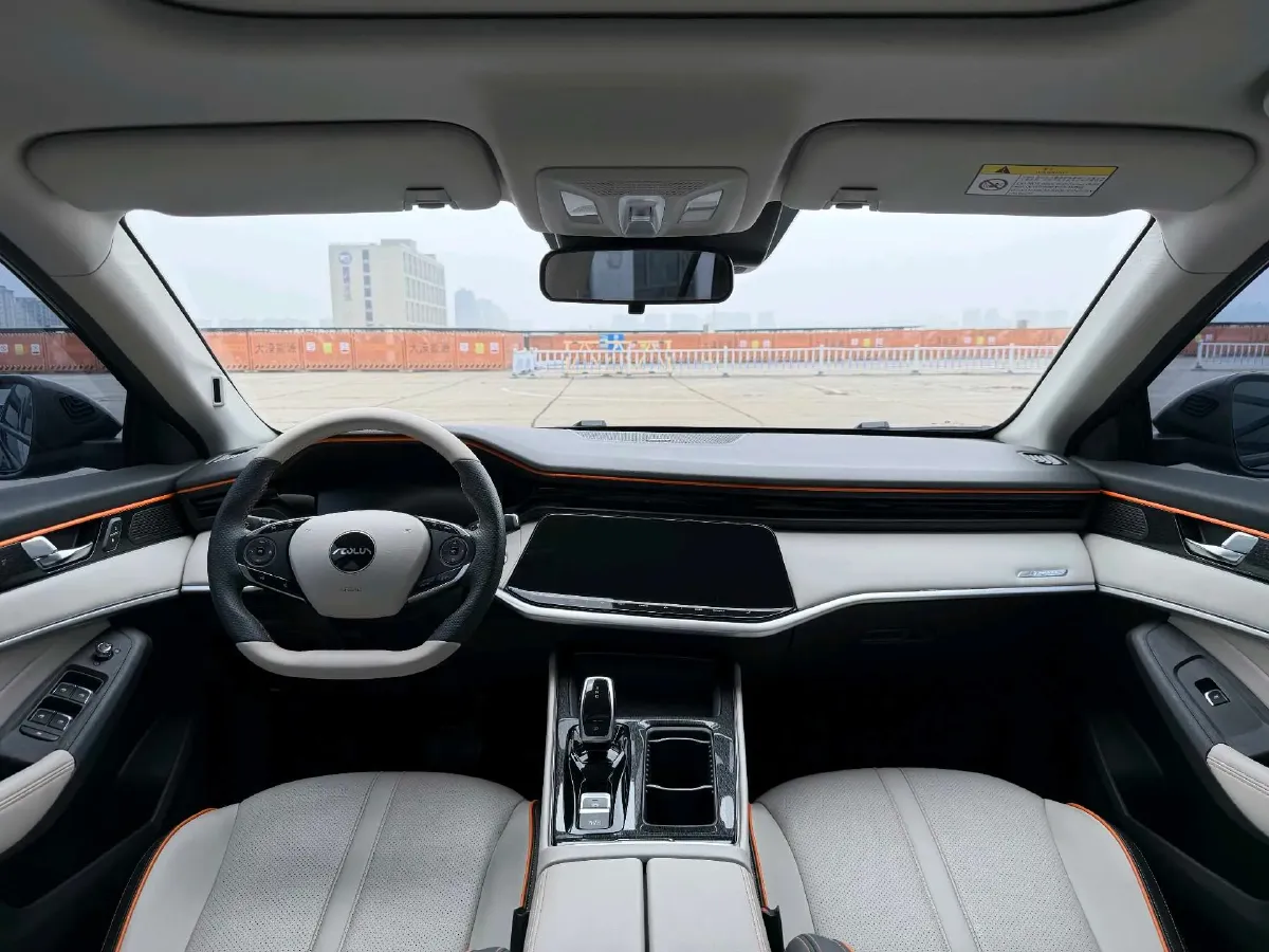 2023 DongFeng Aeolus YiXuan MAX 1.5T 190HP L4 7DCT,autocango,china used car exporter,china ev exporter,chinese used car exporter,chinese used ev exporter