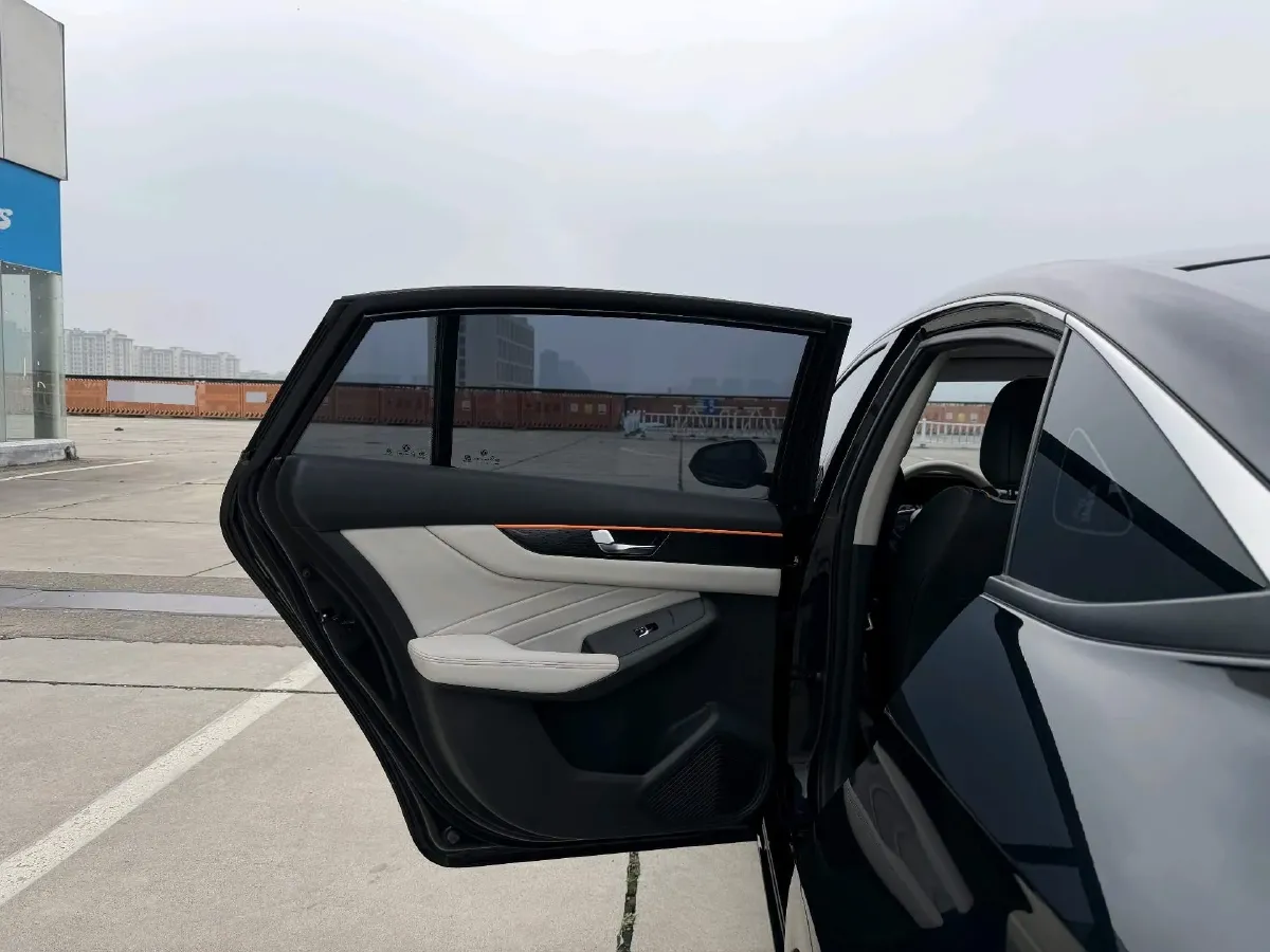 2023 DongFeng Aeolus YiXuan MAX 1.5T 190HP L4 7DCT,autocango,china used car exporter,china ev exporter,chinese used car exporter,chinese used ev exporter