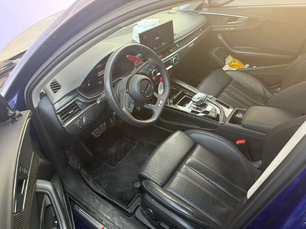 2020 Audi A4L 2.0T 190HP L4 7DCT,autocango,china used car exporter,china ev exporter,chinese used car exporter,chinese used ev exporter