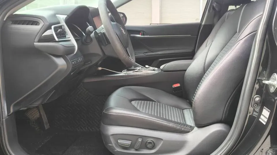 2022 Toyota Camry 2.0L 178HP L4 CVT,autocango,china used car exporter,china ev exporter,chinese used car exporter,chinese used ev exporter