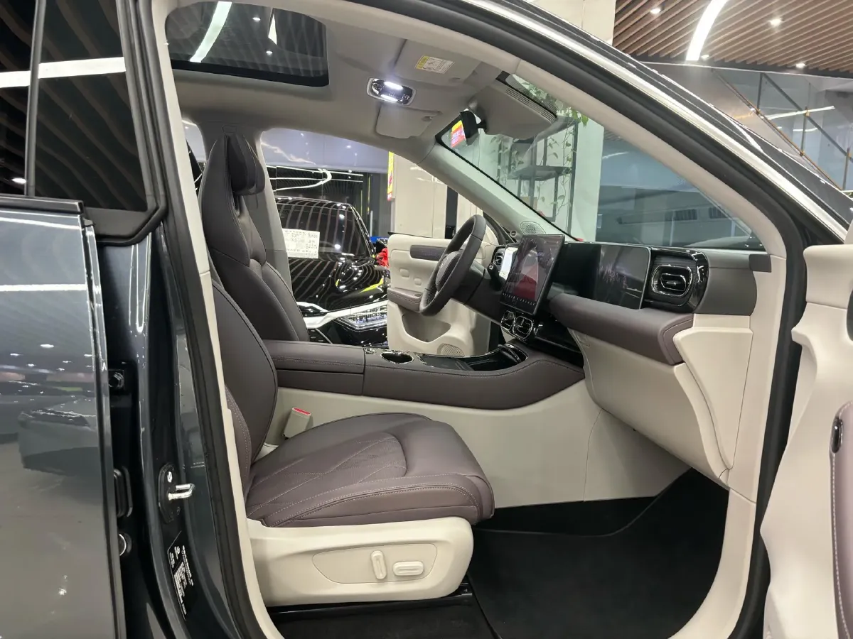 2024 Leapmotor C11 BEV 78.5KWH,autocango,china used car exporter,china ev exporter,chinese used car exporter,chinese used ev exporter