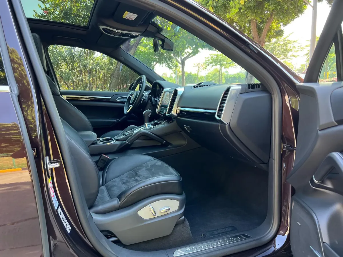 2016 Porsche Cayenne 3.0T 333HP V6 8AT,autocango,china used car exporter,china ev exporter,chinese used car exporter,chinese used ev exporter