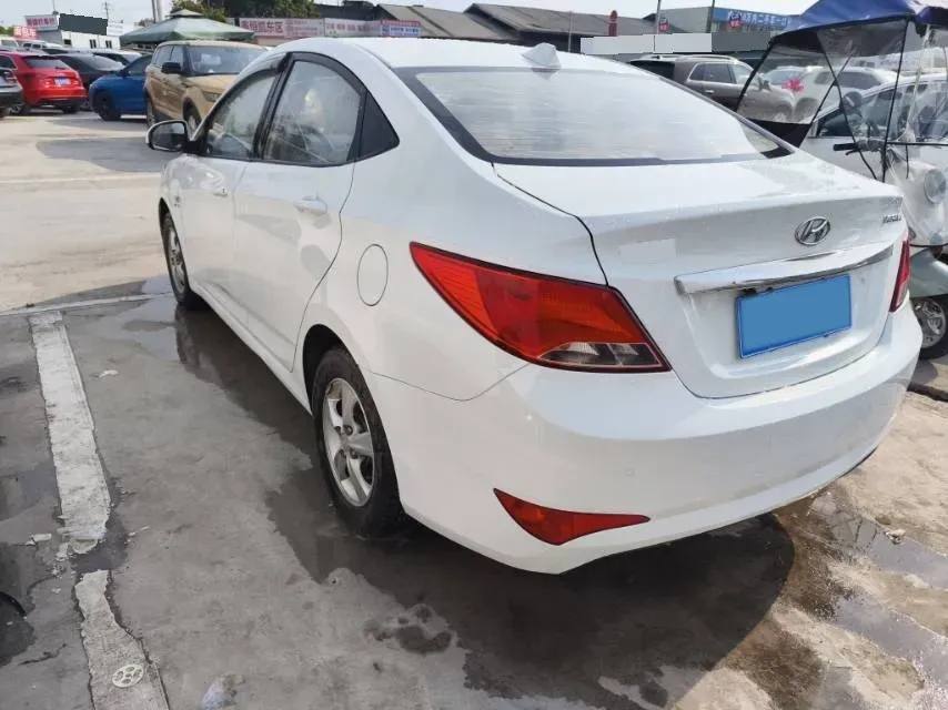 2016 Hyundai Reina 1.4L 107HP L4 4AT,autocango,china used car exporter,china ev exporter,chinese used car exporter,chinese used ev exporter