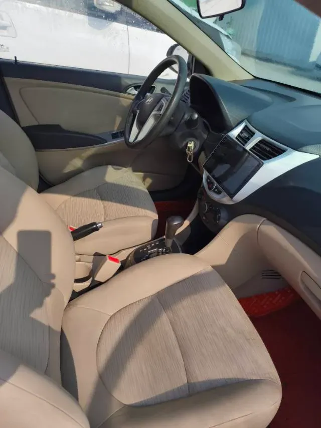 2016 Hyundai Reina 1.4L 107HP L4 4AT,autocango,china used car exporter,china ev exporter,chinese used car exporter,chinese used ev exporter