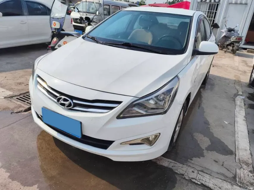 2016 Hyundai Reina 1.4L 107HP L4 4AT,autocango,china used car exporter,china ev exporter,chinese used car exporter,chinese used ev exporter