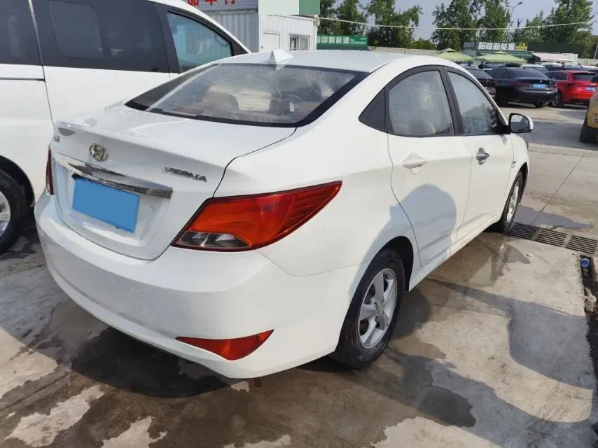 2016 Hyundai Reina 1.4L 107HP L4 4AT,autocango,china used car exporter,china ev exporter,chinese used car exporter,chinese used ev exporter