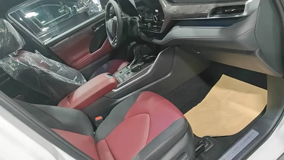 2024 Toyota Crown Kluger 2.5L 189HP L4 E-CVT Hybrid,autocango,china used car exporter,china ev exporter,chinese used car exporter,chinese used ev exporter