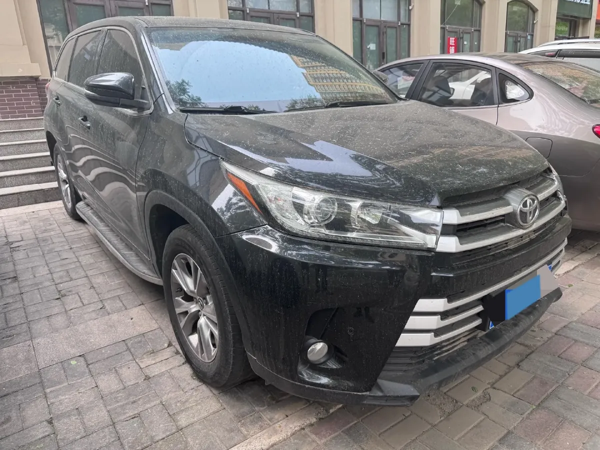 2021 Toyota Highlander 2.0T 220HP L4 6AT,autocango,china used car exporter,china ev exporter,chinese used car exporter,chinese used ev exporter