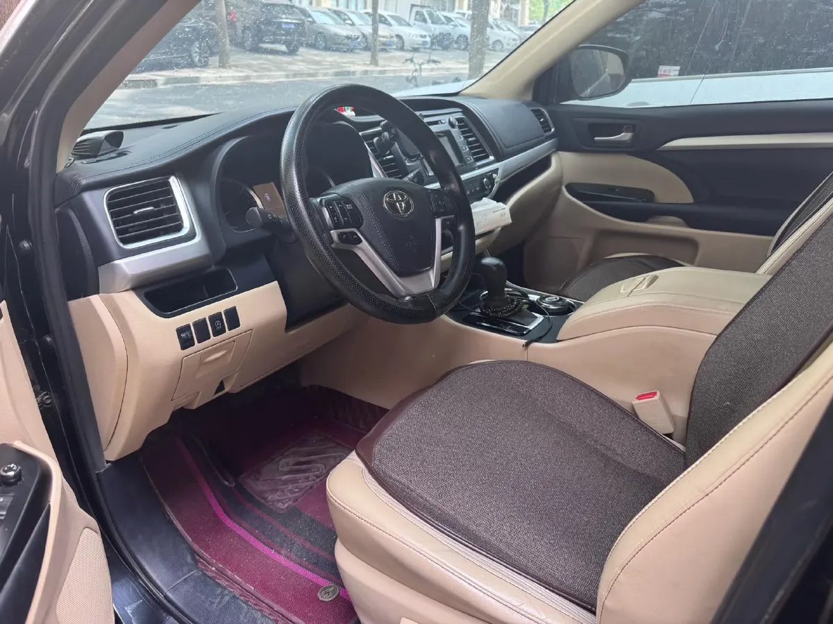 2021 Toyota Highlander 2.0T 220HP L4 6AT,autocango,china used car exporter,china ev exporter,chinese used car exporter,chinese used ev exporter