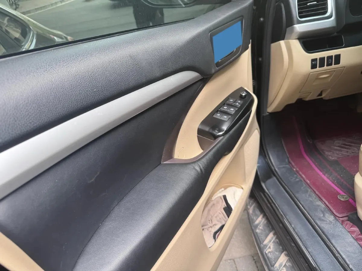 2021 Toyota Highlander 2.0T 220HP L4 6AT,autocango,china used car exporter,china ev exporter,chinese used car exporter,chinese used ev exporter