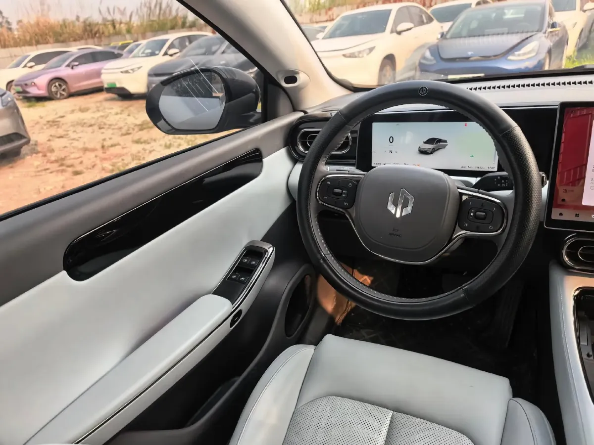 2024 Leapmotor C01 1.5L 95HP L4 REEV 30.1KWH,autocango,china used car exporter,china ev exporter,chinese used car exporter,chinese used ev exporter