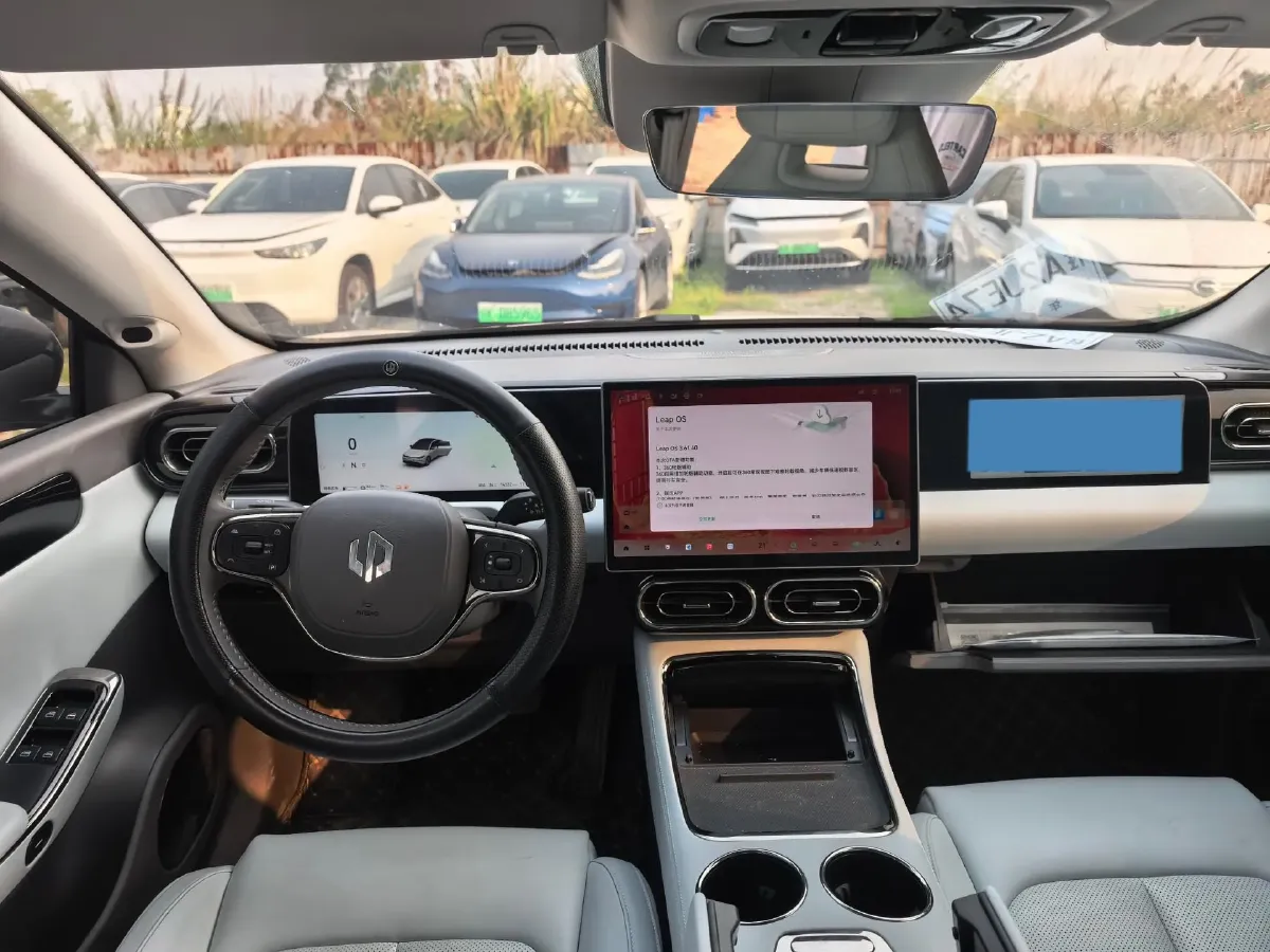 2024 Leapmotor C01 1.5L 95HP L4 REEV 30.1KWH,autocango,china used car exporter,china ev exporter,chinese used car exporter,chinese used ev exporter