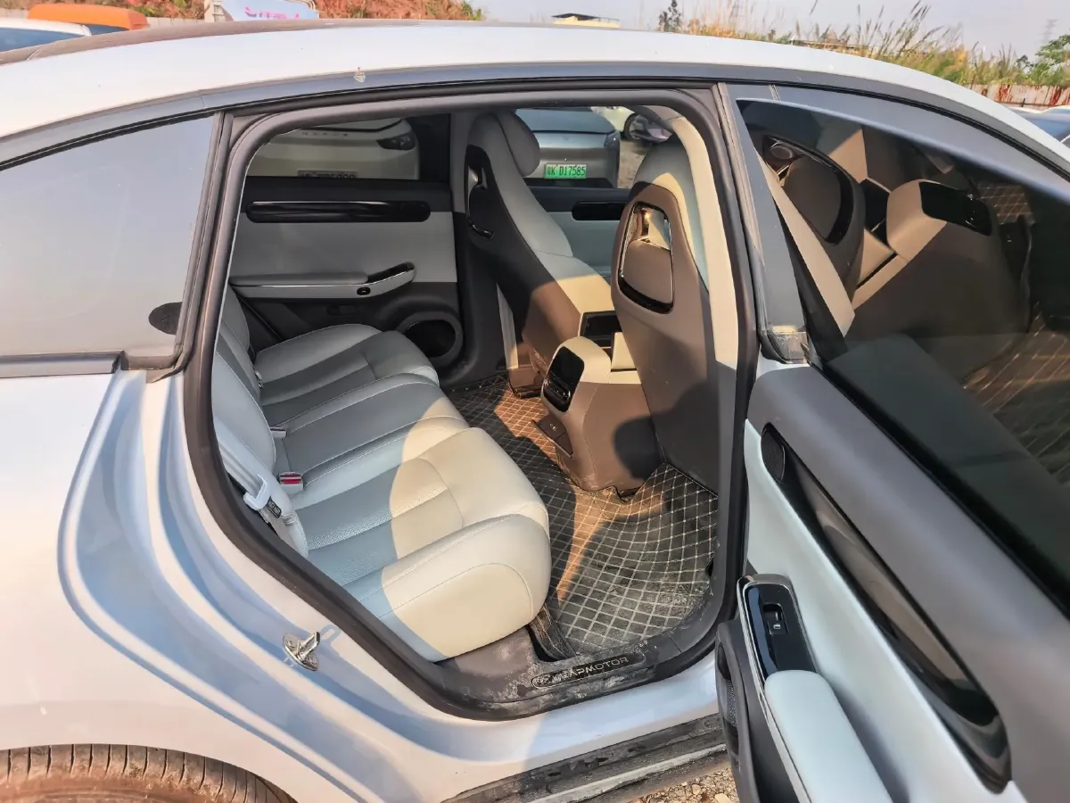 2024 Leapmotor C01 1.5L 95HP L4 REEV 30.1KWH,autocango,china used car exporter,china ev exporter,chinese used car exporter,chinese used ev exporter