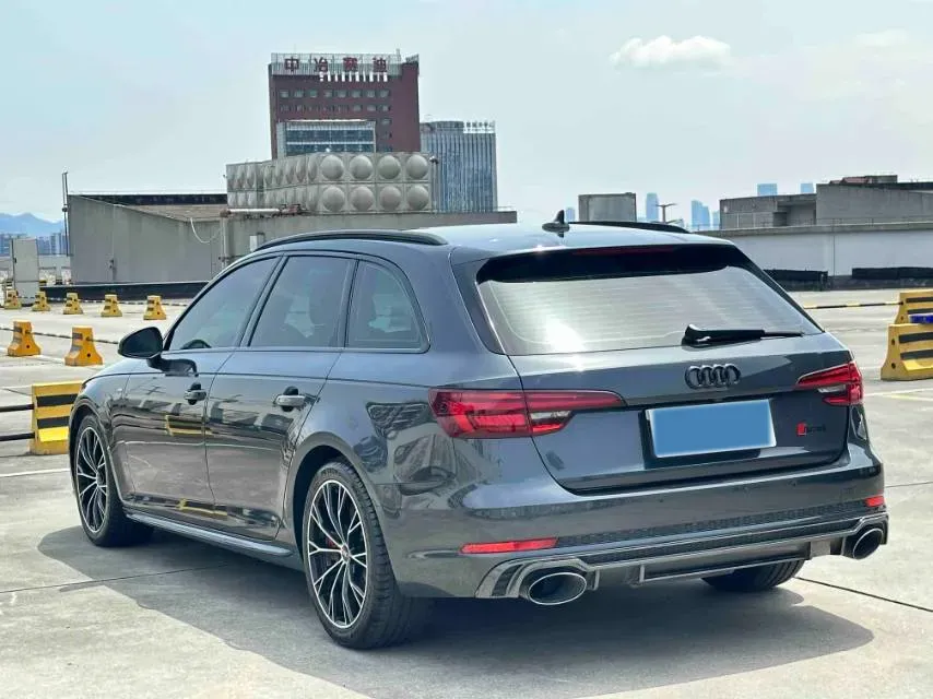2020 Audi A4 2.0T 190HP L4 7DCT,autocango,china used car exporter,china ev exporter,chinese used car exporter,chinese used ev exporter