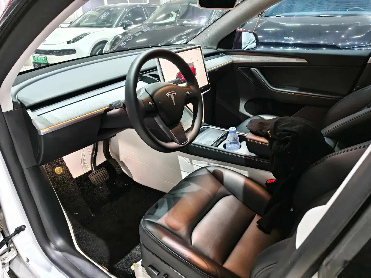 2024 Iveco OuSheng BEV 77.28KWH,autocango,china used car exporter,china ev exporter,chinese used car exporter,chinese used ev exporter