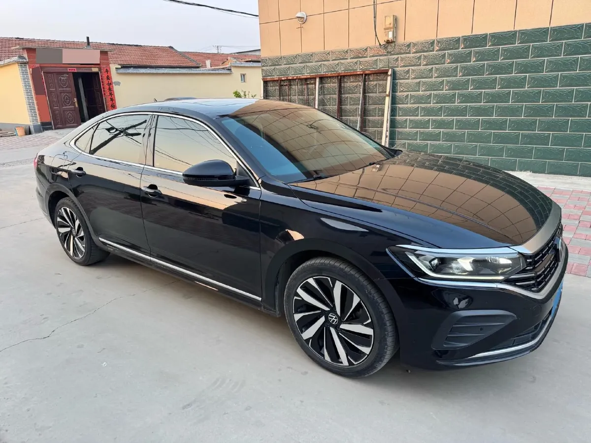 2024 Volkswagen Passat 2.0T 220HP L4 7DCT,autocango,china used car exporter,china ev exporter,chinese used car exporter,chinese used ev exporter