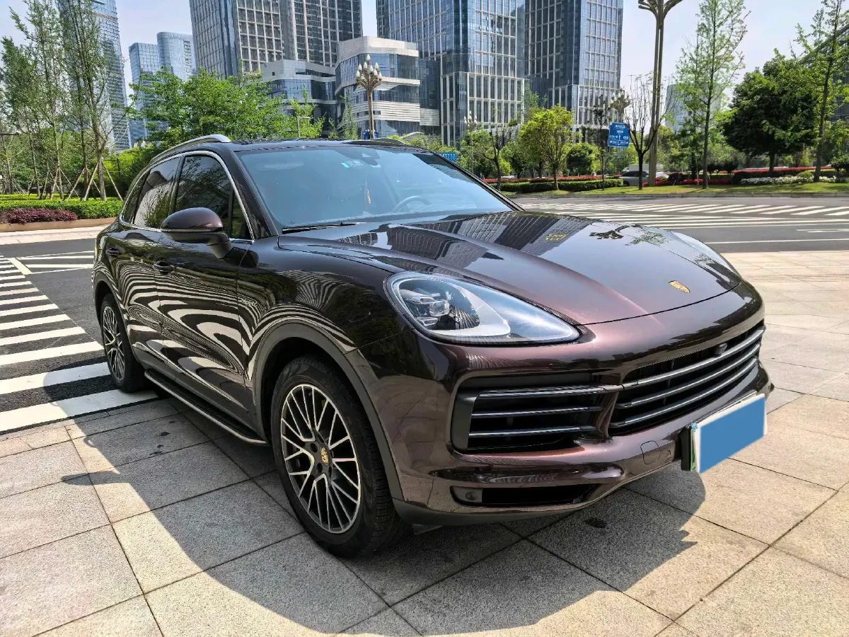 2020 Porsche Cayenne 2.0T 252HP L4 8AT PHEV 14.1KWH,autocango,china used car exporter,china ev exporter,chinese used car exporter,chinese used ev exporter