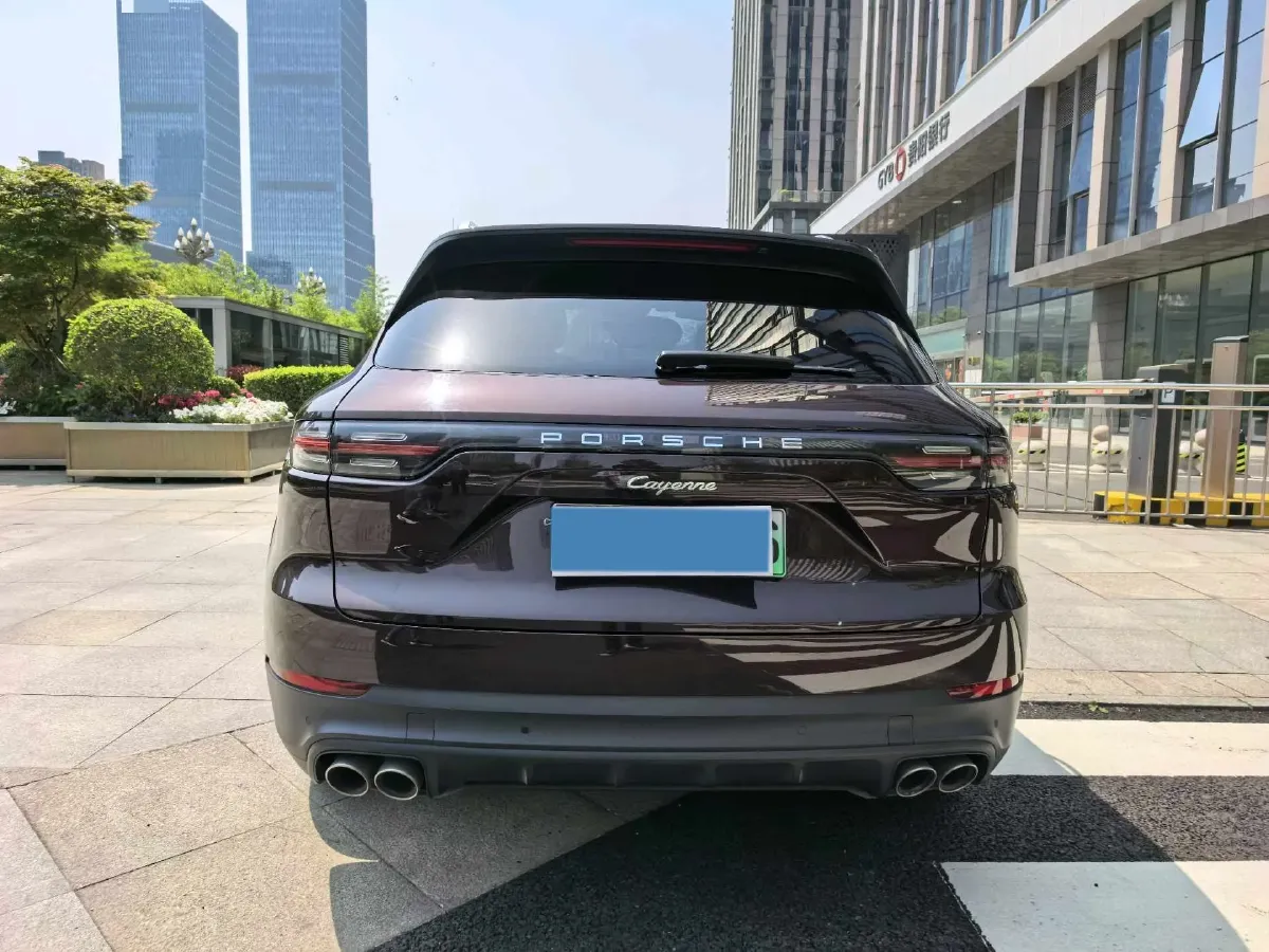 2020 Porsche Cayenne 2.0T 252HP L4 8AT PHEV 14.1KWH,autocango,china used car exporter,china ev exporter,chinese used car exporter,chinese used ev exporter