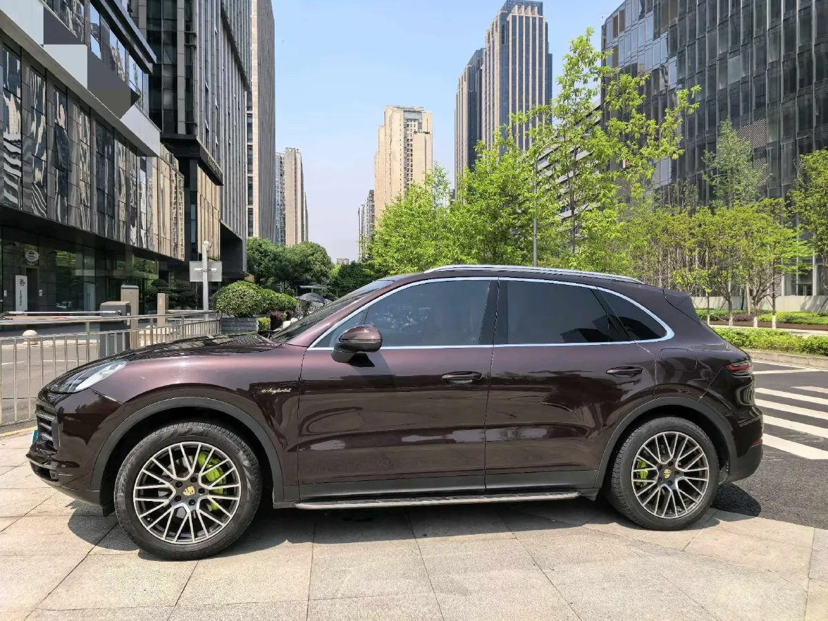 2020 Porsche Cayenne 2.0T 252HP L4 8AT PHEV 14.1KWH,autocango,china used car exporter,china ev exporter,chinese used car exporter,chinese used ev exporter