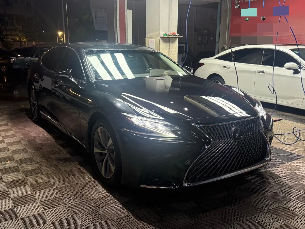 2018 Jaguar XJ 3.0T 340HP V6 8AT,autocango,china used car exporter,china ev exporter,chinese used car exporter,chinese used ev exporter