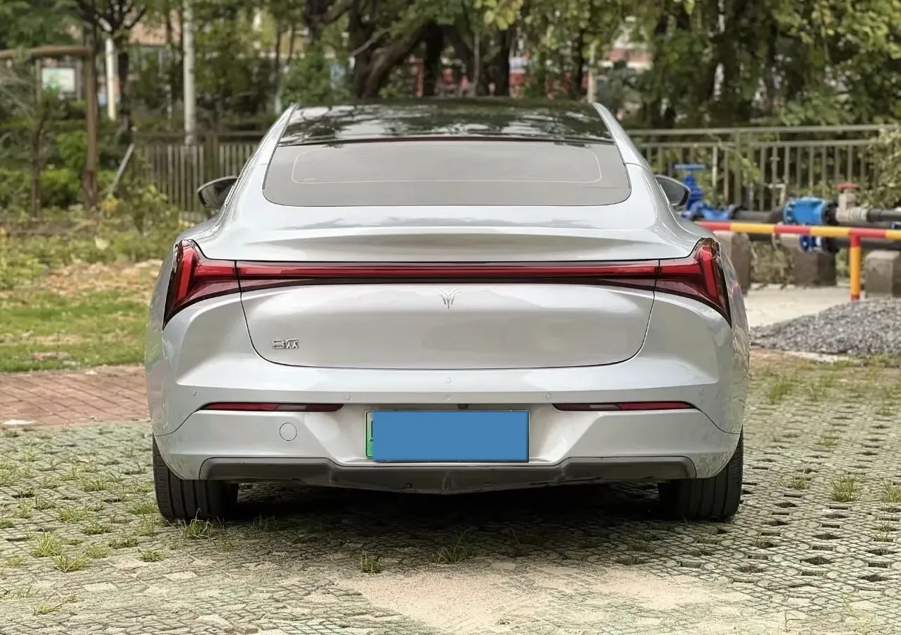 2022 Neta S BEV 84.5KWH,autocango,china used car exporter,china ev exporter,chinese used car exporter,chinese used ev exporter